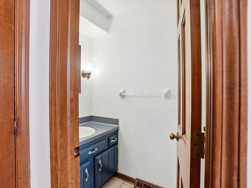 5200 Blair Avenue, Canal Winchester, OH 43110 Photo 32