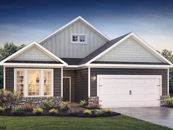 405 Lexngton Circle, Bridgeport, WV 26330