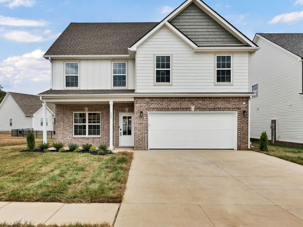 365 Kingland Ln , Clarksville, TN 37043