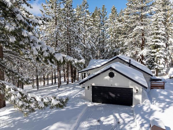 214 Highland Drive, Stateline, NV 89449