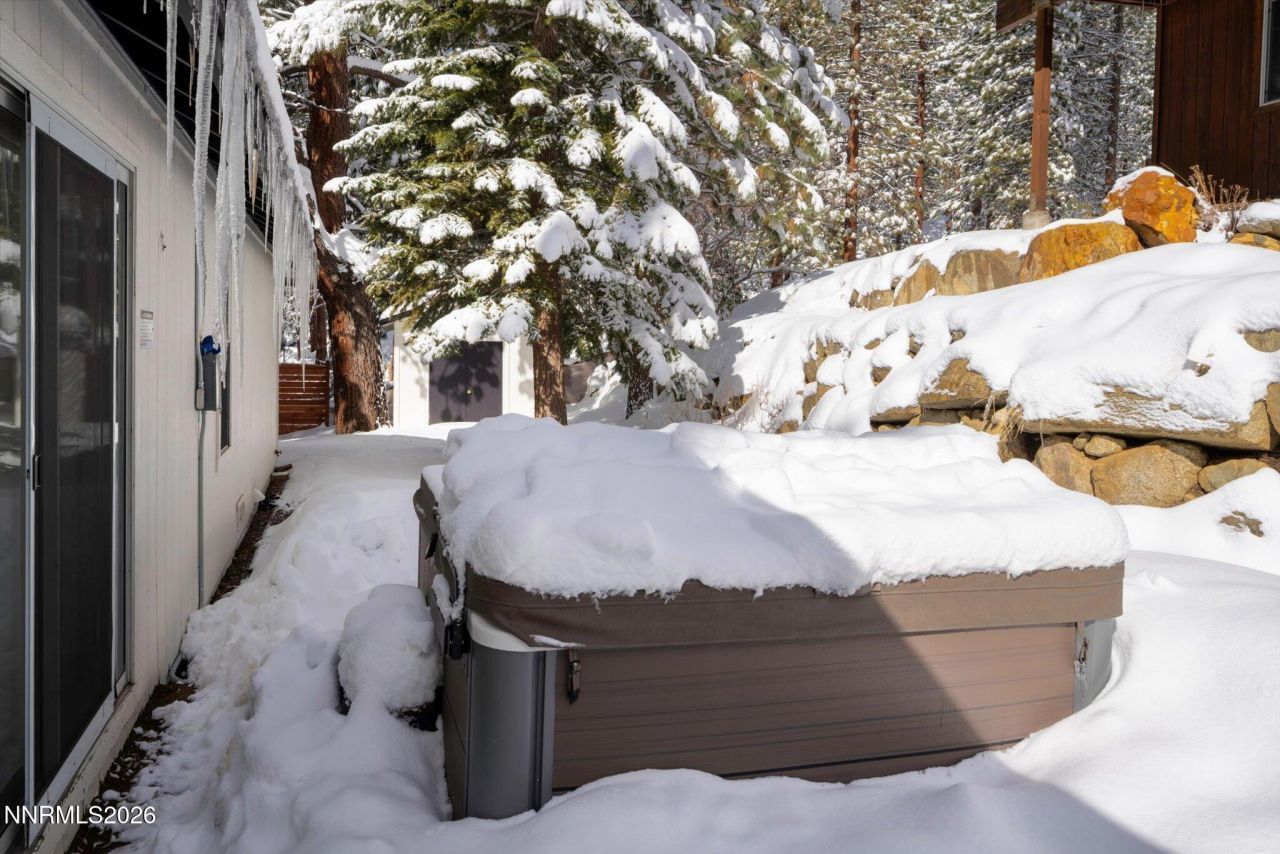 214 Highland Drive, Stateline, NV 89449 Photo