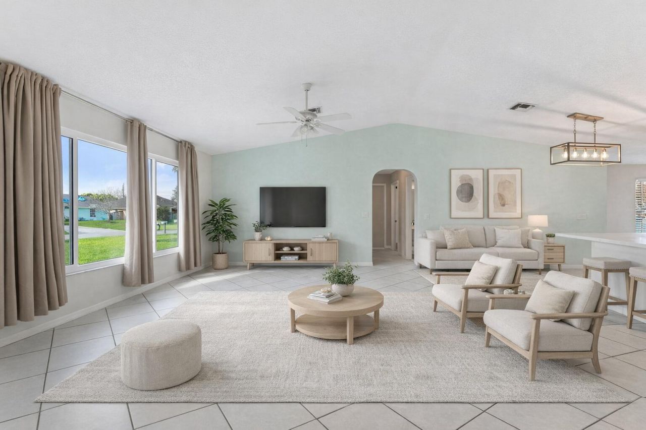 249 SE Todd Avenue, Port Saint Lucie, FL 34953 Photo