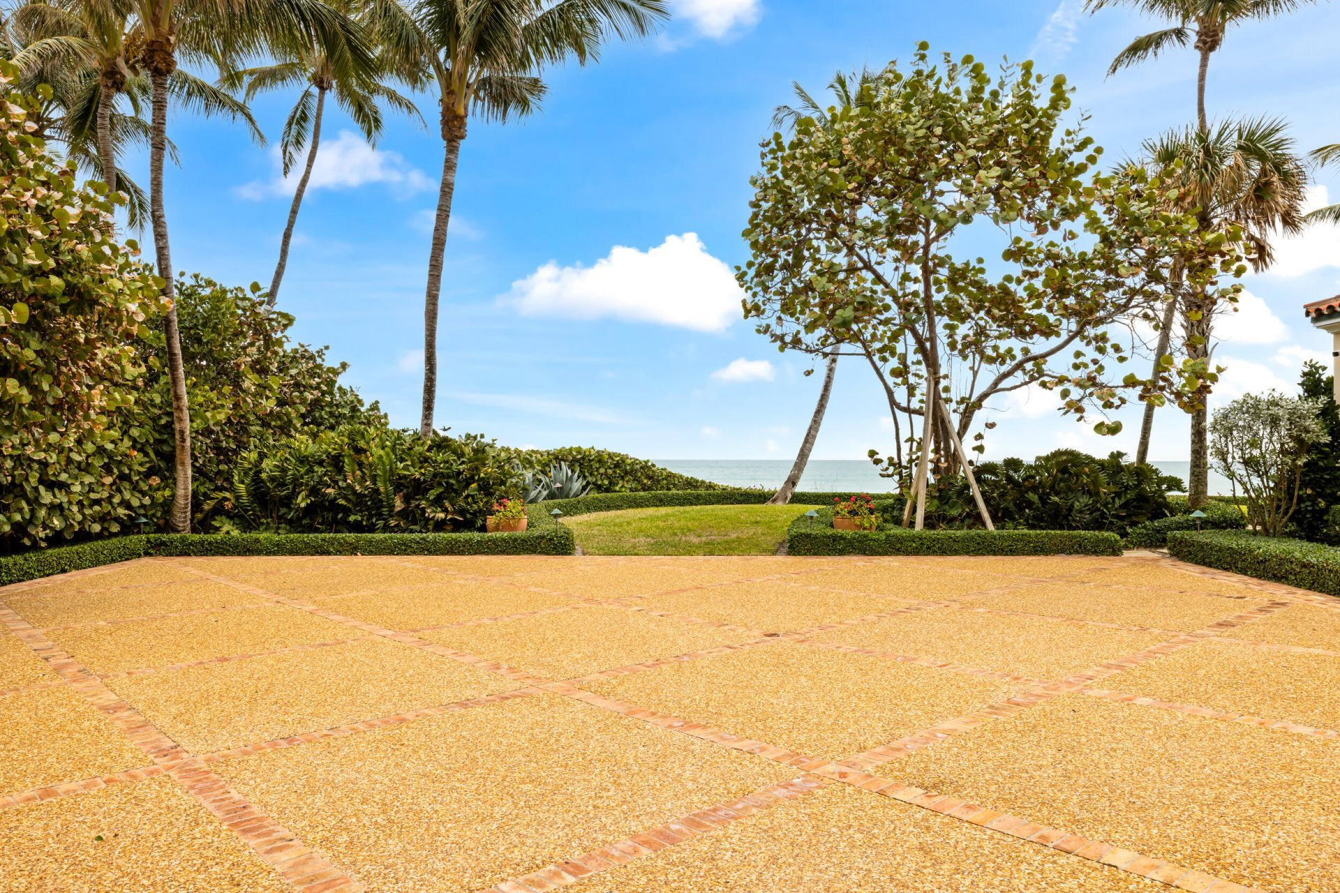 183 S Beach Road, Jupiter Island, FL 33455 Photo