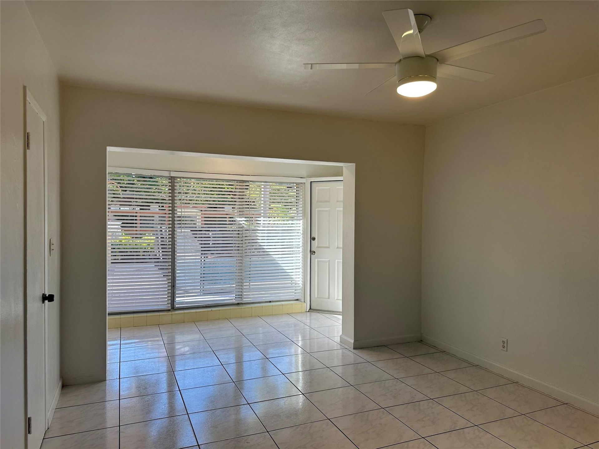 1101 NE 17 Way, Unit 3, Fort Lauderdale, FL 33304 Photo