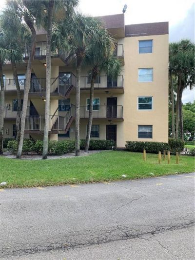 3101 NW 47th Terrace, Unit 335, Lauderdale Lakes, FL 33319 Photo