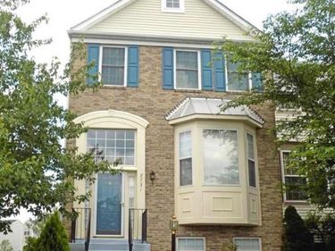 8731 FARNHAM WAY, BRISTOW, VA 20136