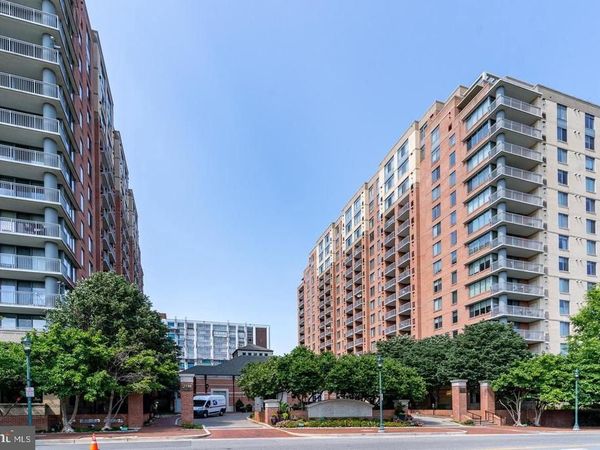 11710 OLD GEORGETOWN ROAD, Unit 328, ROCKVILLE, MD 20850