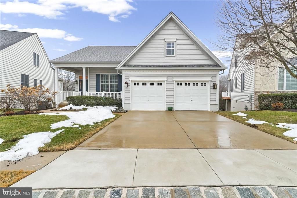 42 Cassin Hill Dr, Garnet Valley, PA 19060 Main Photo