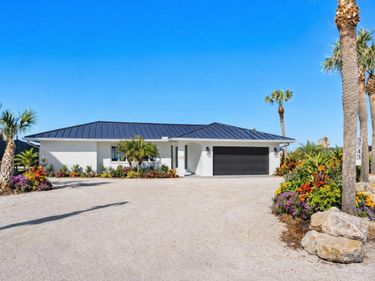 3743 CASEY KEY ROAD, NOKOMIS, FL 34275