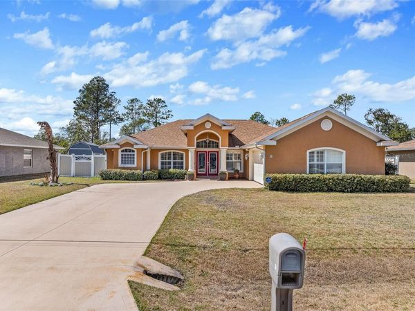 8 ROCKING HORSE DRIVE , PALM COAST, FL 32164
