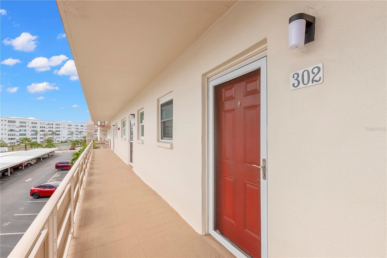 3114 59th Street S, Unit 302, Gulfport, FL 33707 Photo