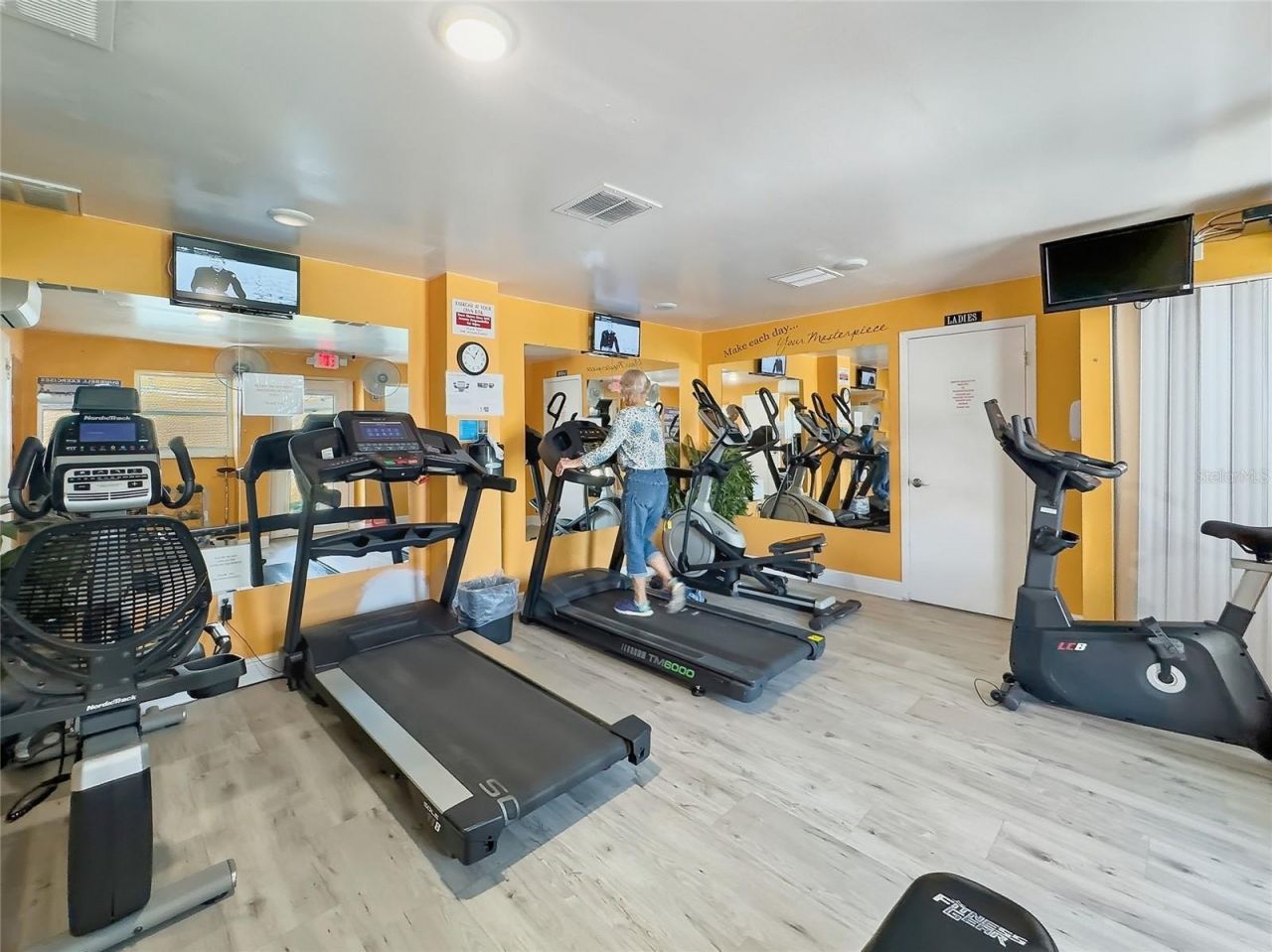 3114 59th Street S, Unit 302, Gulfport, FL 33707 Photo