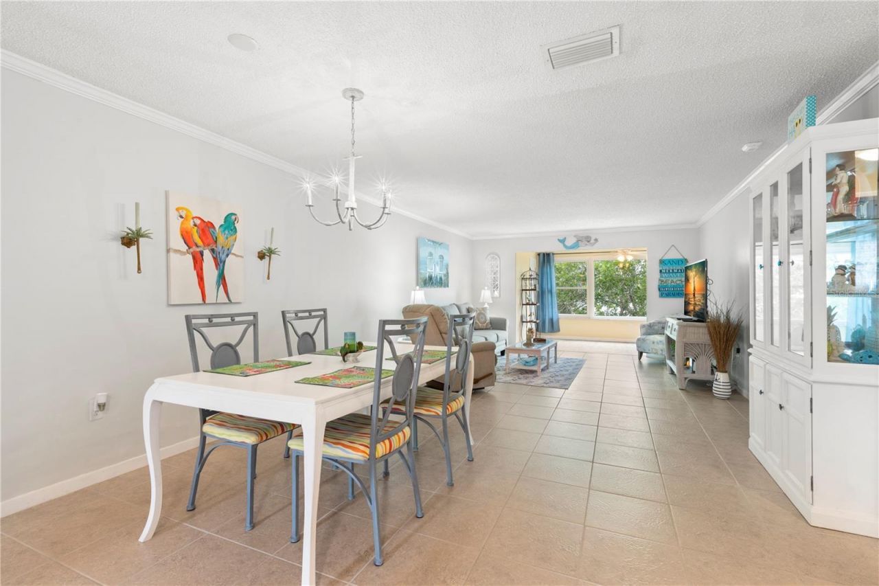 3114 59th Street S, Unit 302, Gulfport, FL 33707 Photo