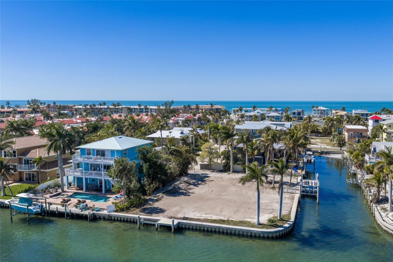 407 20th Place, Bradenton Beach, FL 34217 Photo