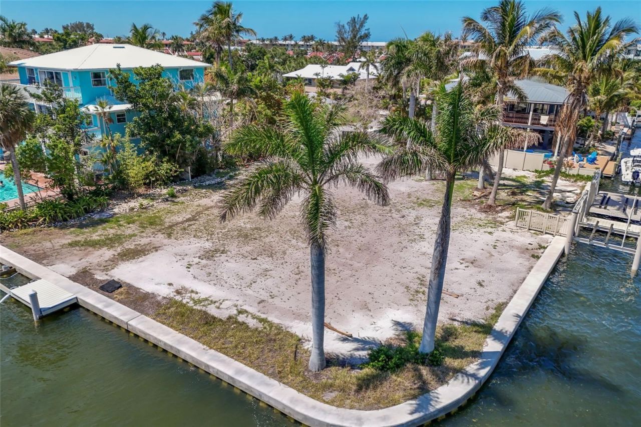 407 20th Place, Bradenton Beach, FL 34217 Photo