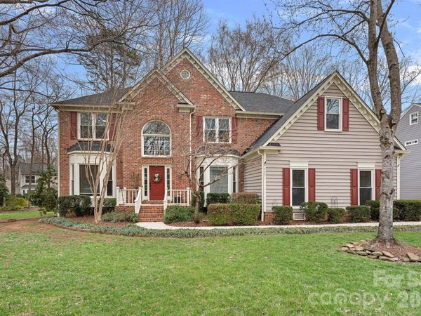 8621 Summerfield Lane, Huntersville, NC 28078