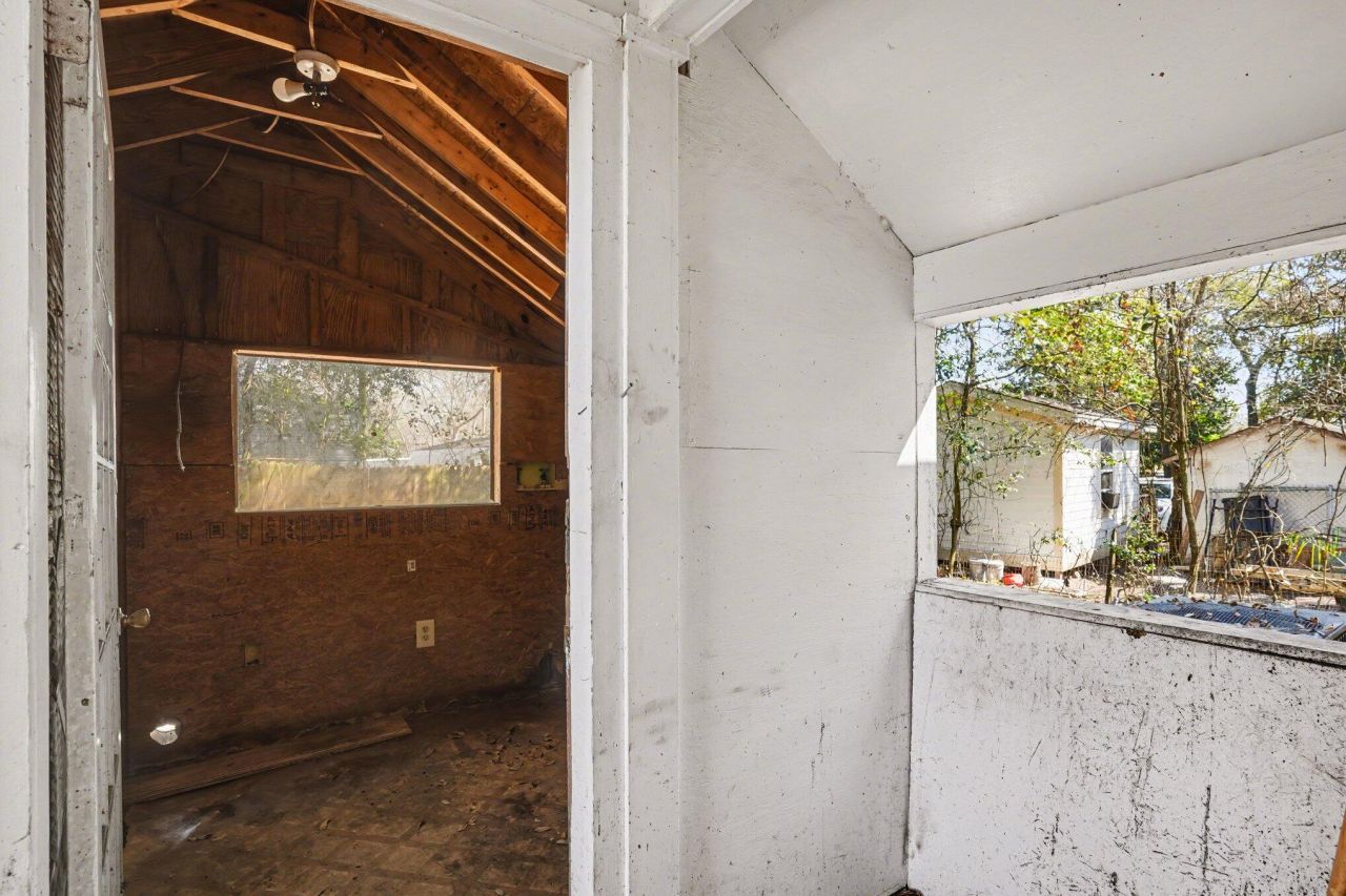 5516 Attaway Street Photo 13