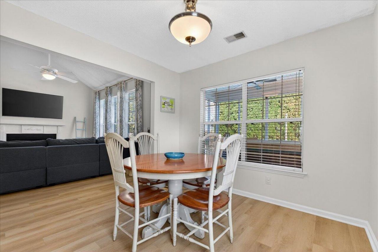 103 Rockdale Lane Photo 11