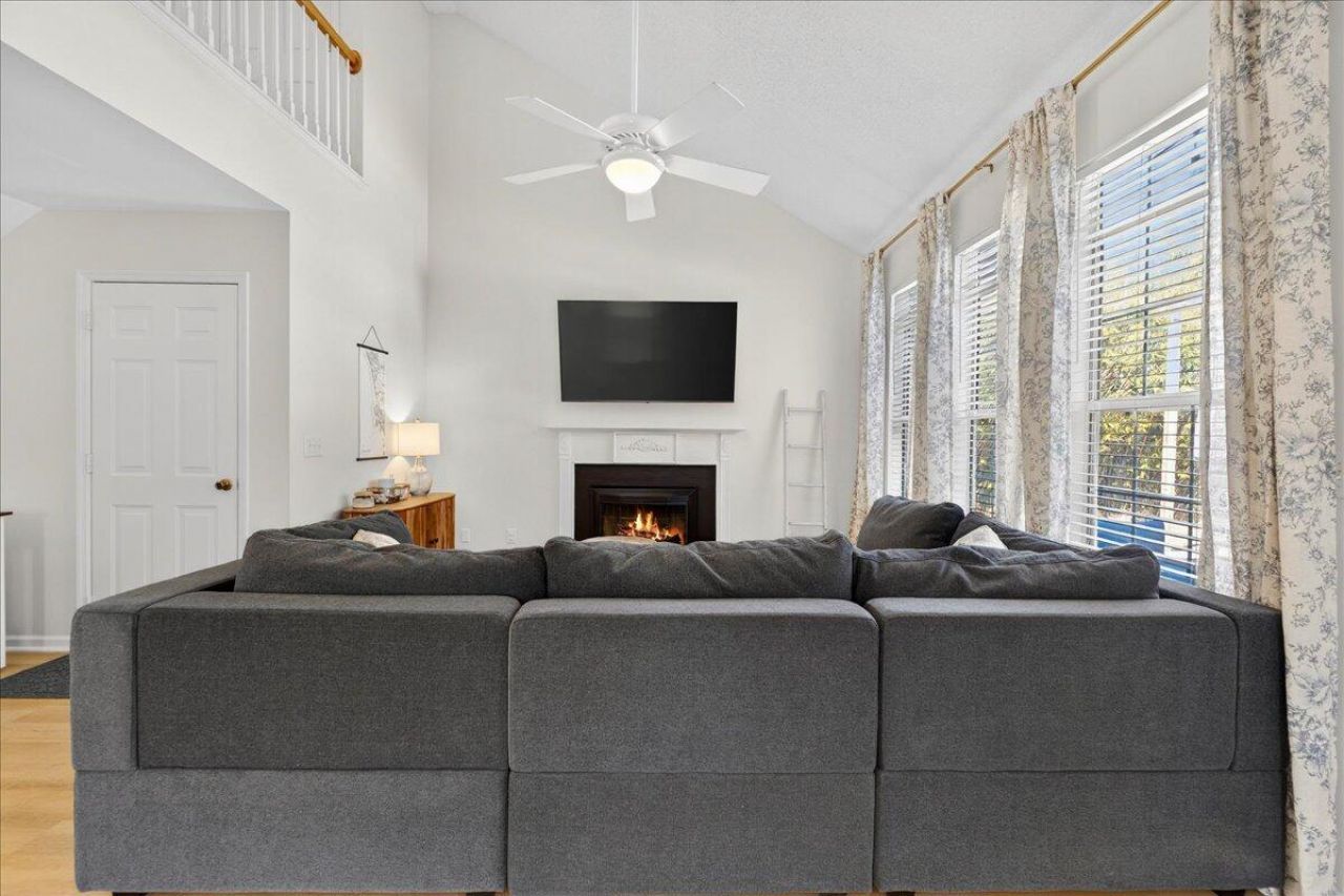 103 Rockdale Lane Photo 12