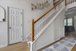 103 Rockdale Lane photo 4