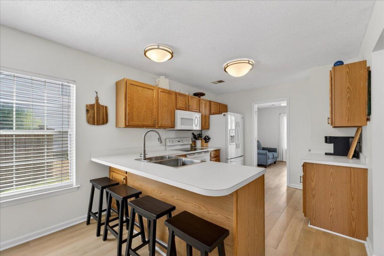 103 Rockdale Lane Photo 7