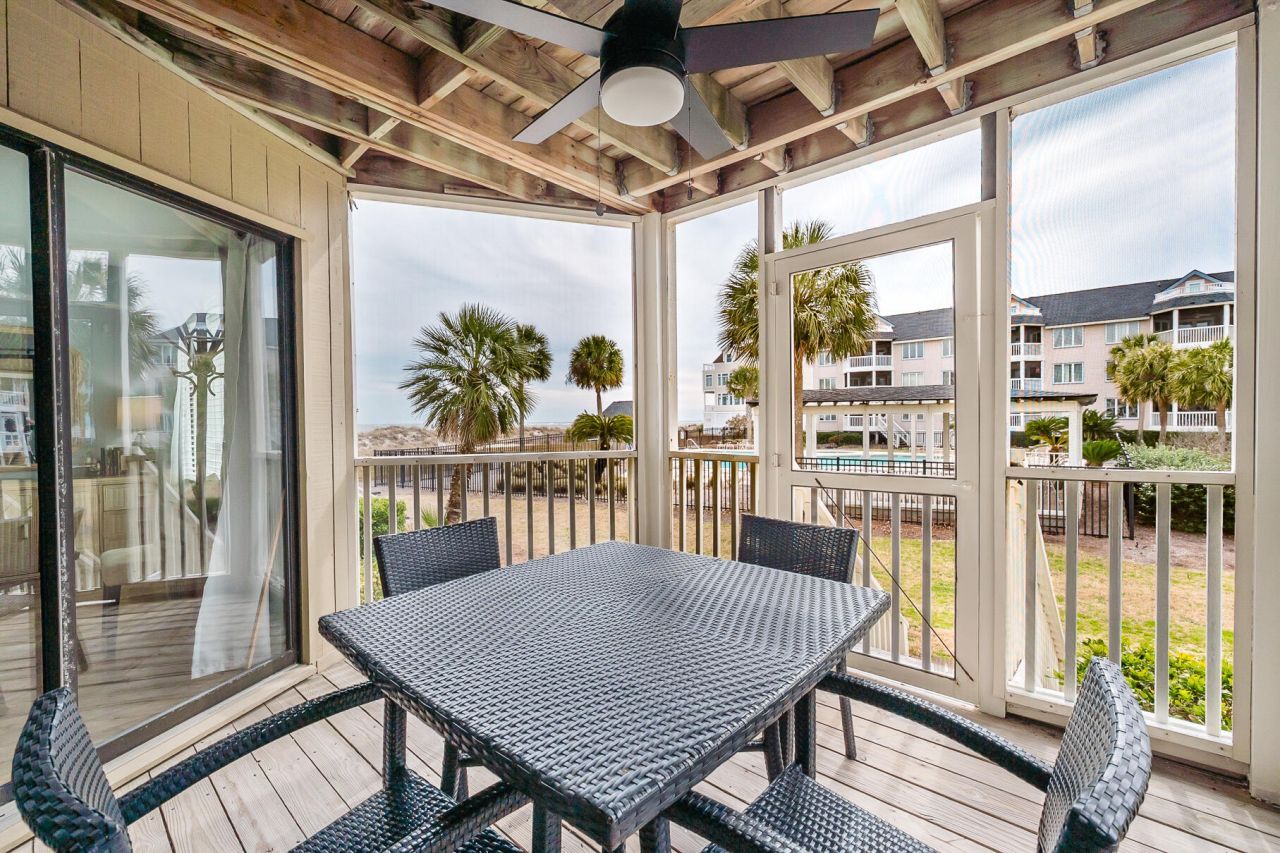 9000 Palmetto Drive Photo 15