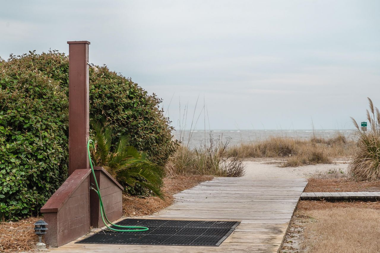 9000 Palmetto Drive Photo 24