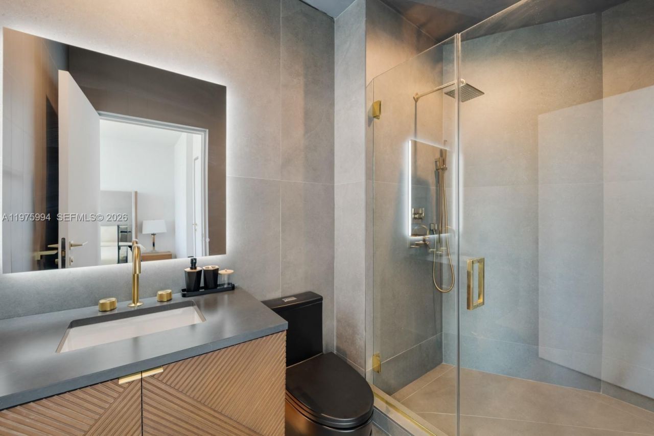 2900 NE 7th Ave, Unit UPH-4602, Miami, FL 33137 Photo