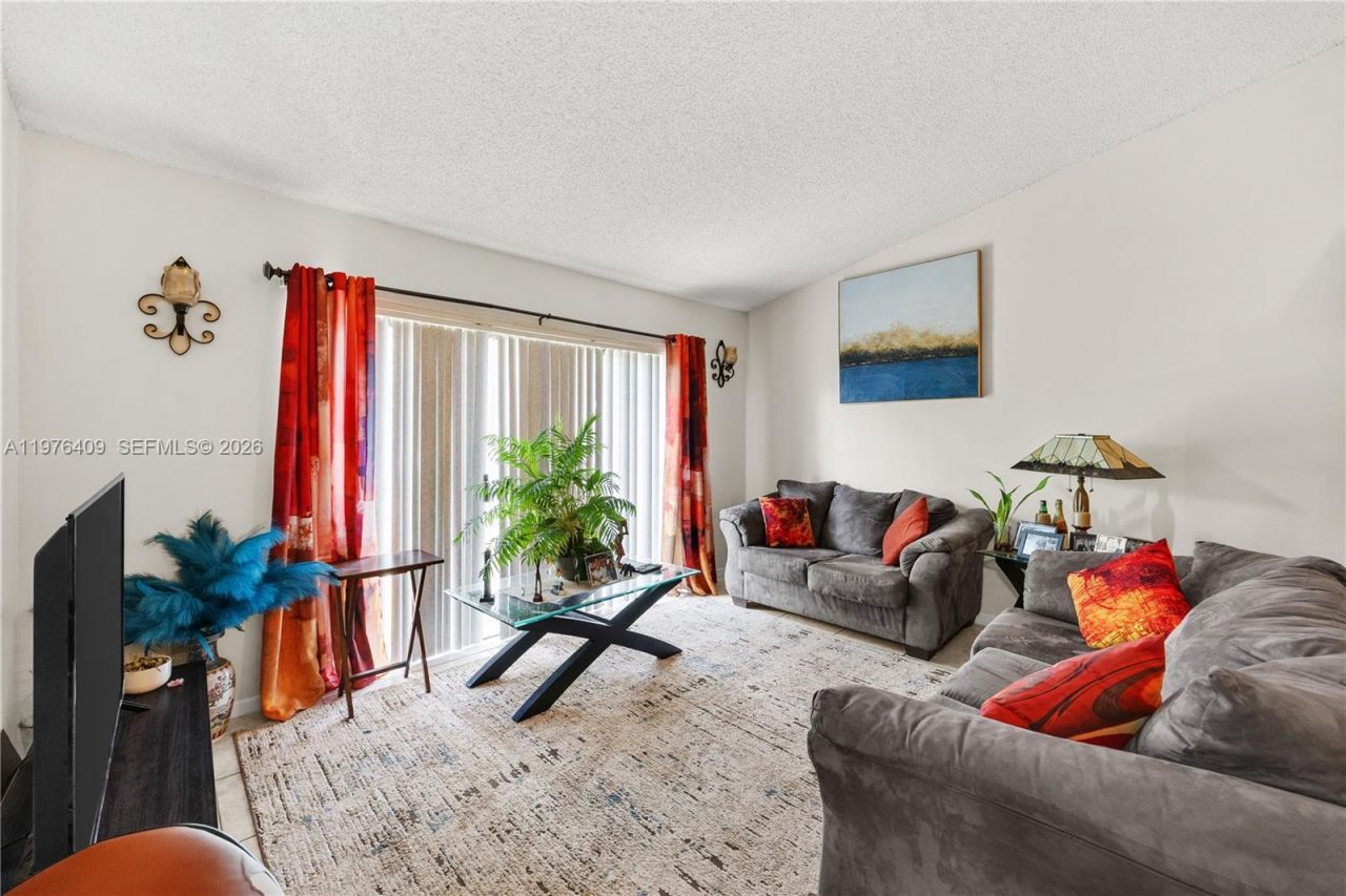 213 NW 60th Ave, Margate, FL 33063 Photo