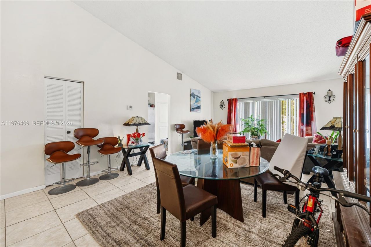 213 NW 60th Ave, Margate, FL 33063 Photo