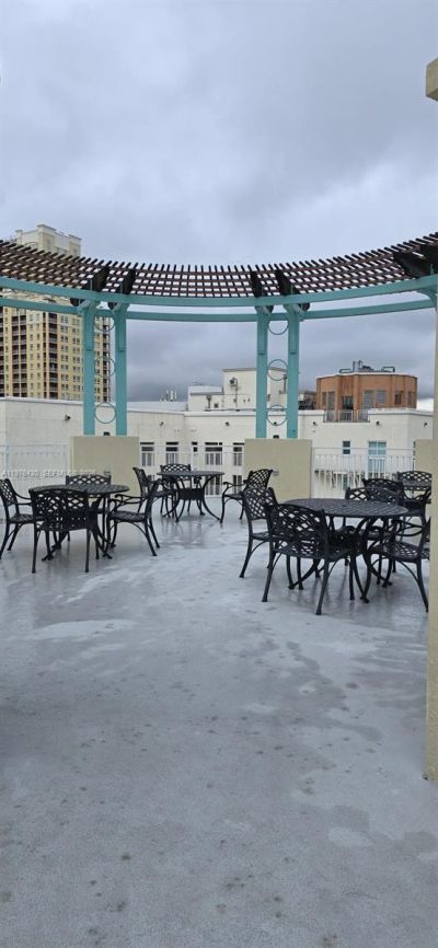 7280 SW 90th St , Unit 601, Miami, FL 33156 Photo