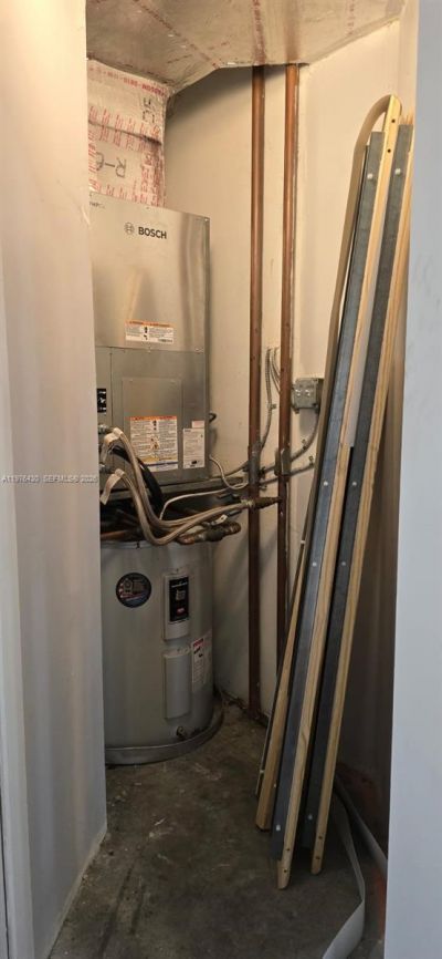 7280 SW 90th St , Unit 601, Miami, FL 33156 Photo