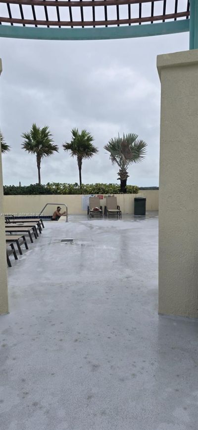 7280 SW 90th St , Unit 601, Miami, FL 33156 Photo