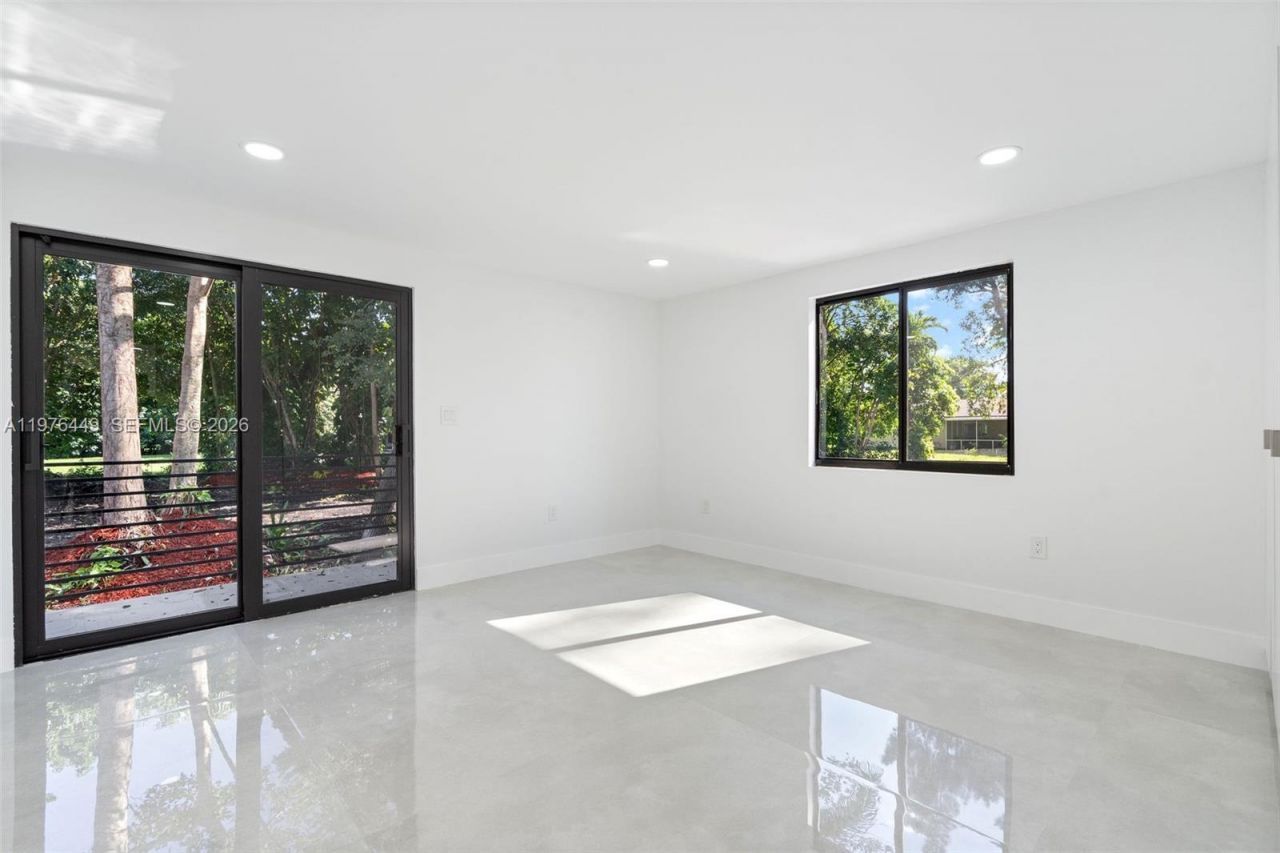 4800 SW 61st Ave , Davie, FL 33314 Photo