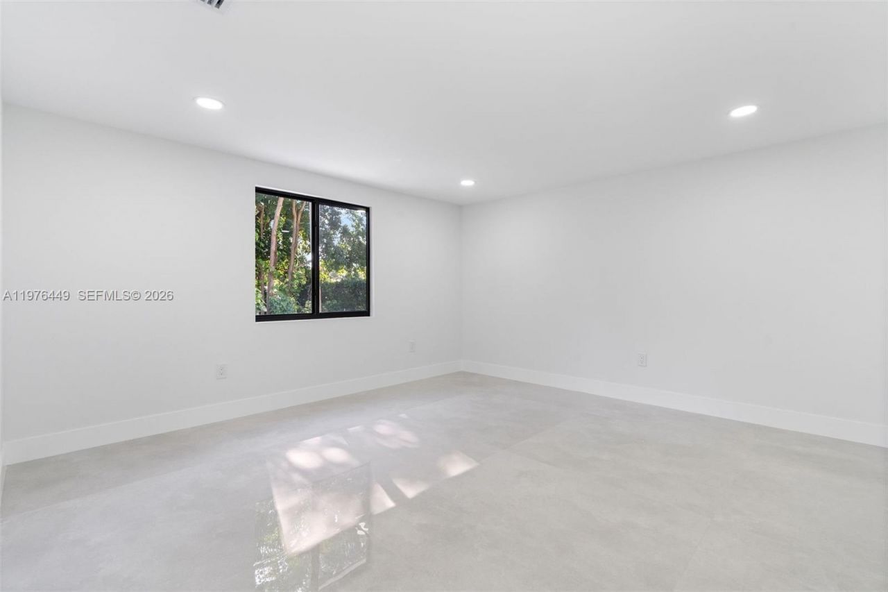 4800 SW 61st Ave , Davie, FL 33314 Photo