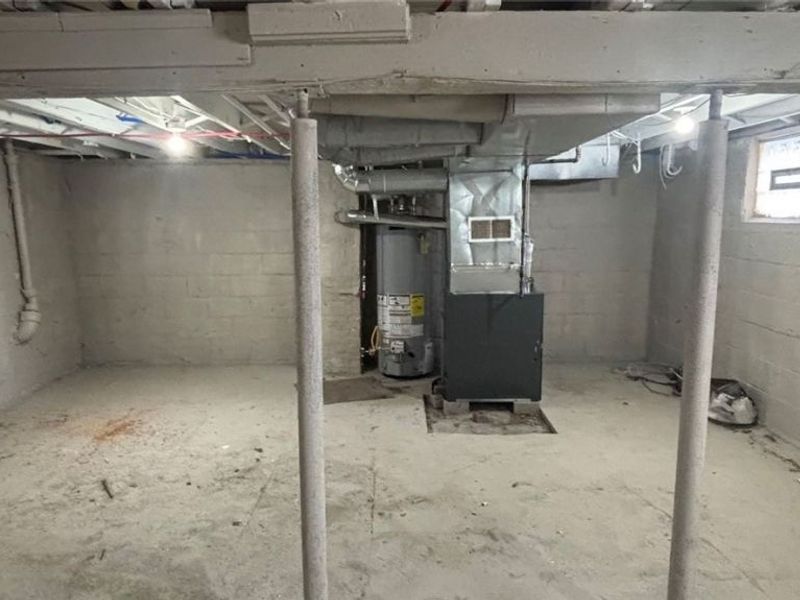 750 Brown Street , Akron, OH 44311 Photo 19