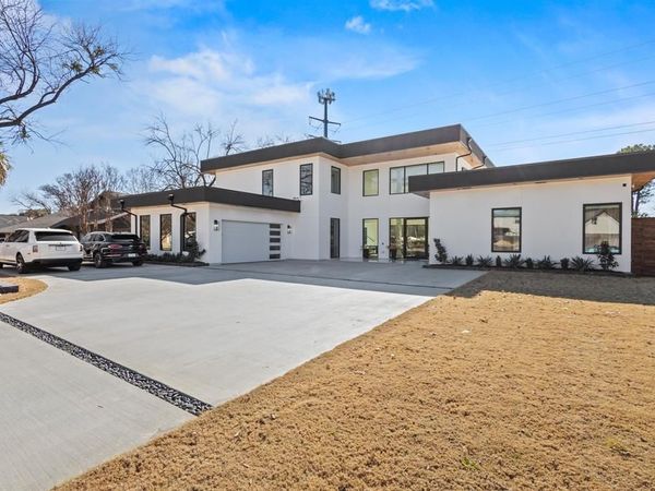 11907 Quincy Lane, Dallas, TX 75230