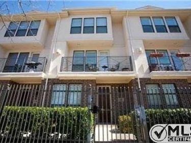 2606 Shelby Avenue, Unit 303, Dallas, TX 75219