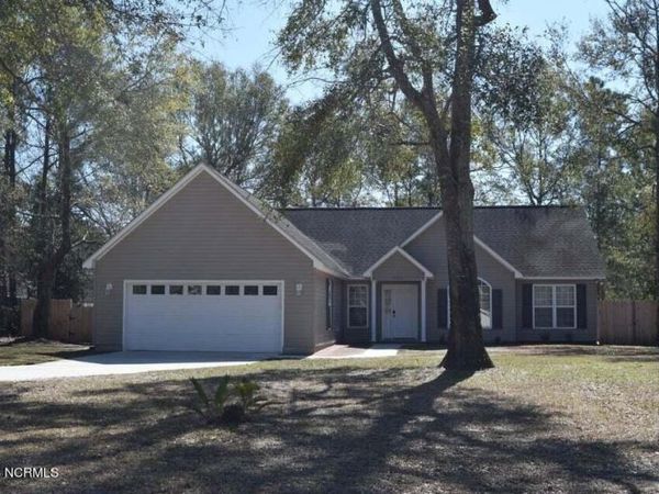 224 Shellbank Drive, Sneads Ferry, NC 28460