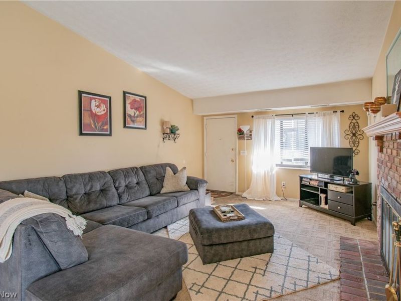 981 Kirkwall Drive , Unit 27C, Copley, OH 44321 Photo 4