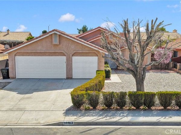 14463 Hillsborough Dr., Victorville, CA 92392