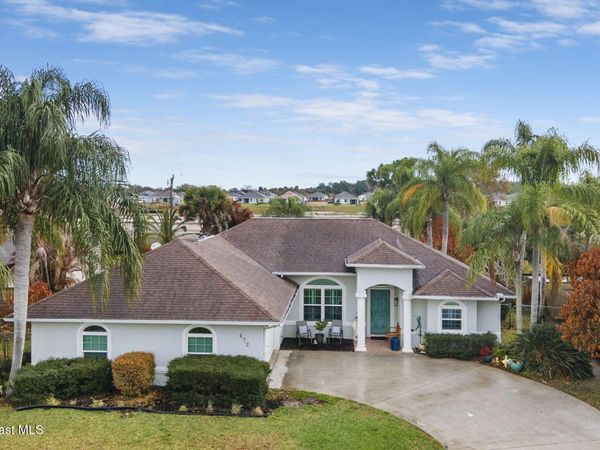 472 Arbor Street, Sebastian, FL 32958