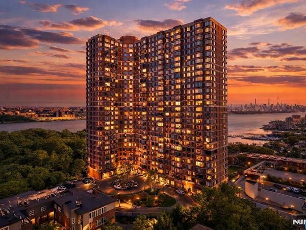 100 Old Palisade Road 1510, Unit 1510, FORT LEE, NJ 07024