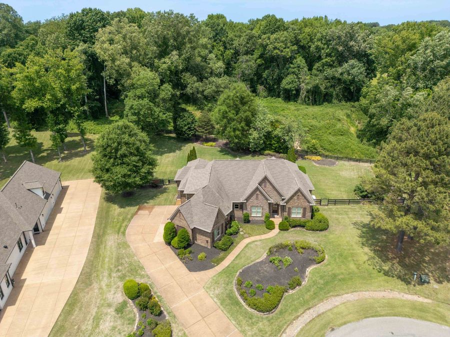 Property Image 40