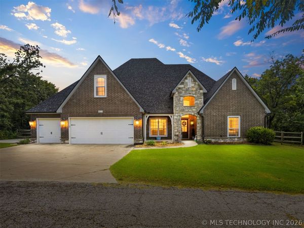 4515 W 93rd Street , Tulsa, OK 74132