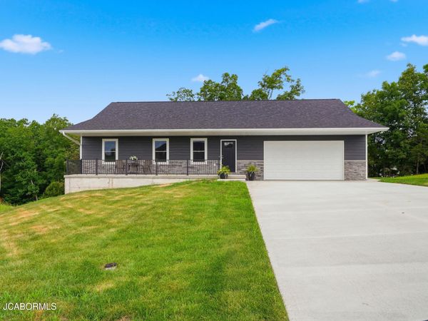 213 GAVIN LANE, Linn, MO 65051