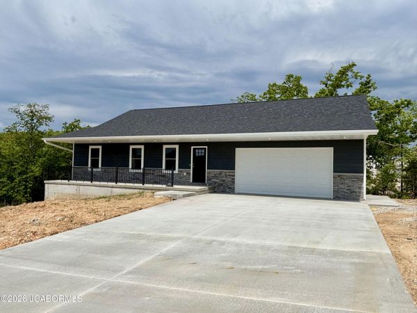 213 GAVIN LANE, Linn, MO 65051