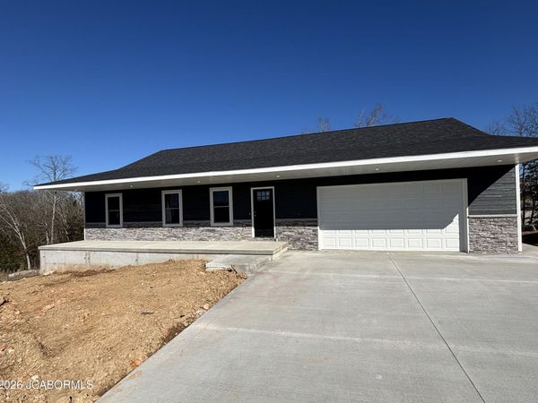 213 GAVIN LANE, Linn, MO 65051