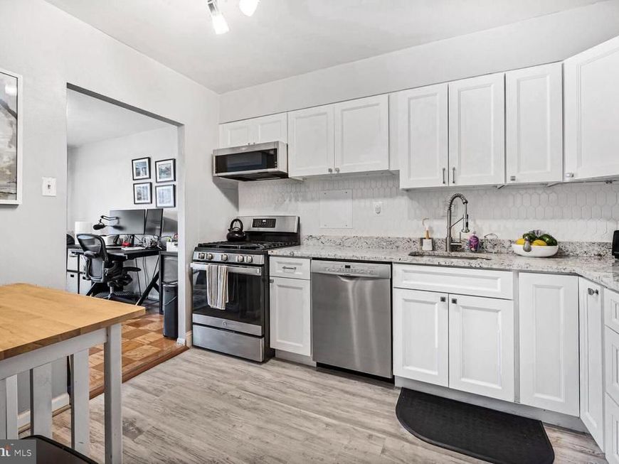 9900 Georgia Avenue, Unit 27-113, Silver Spring, MD 20902 Main Photo