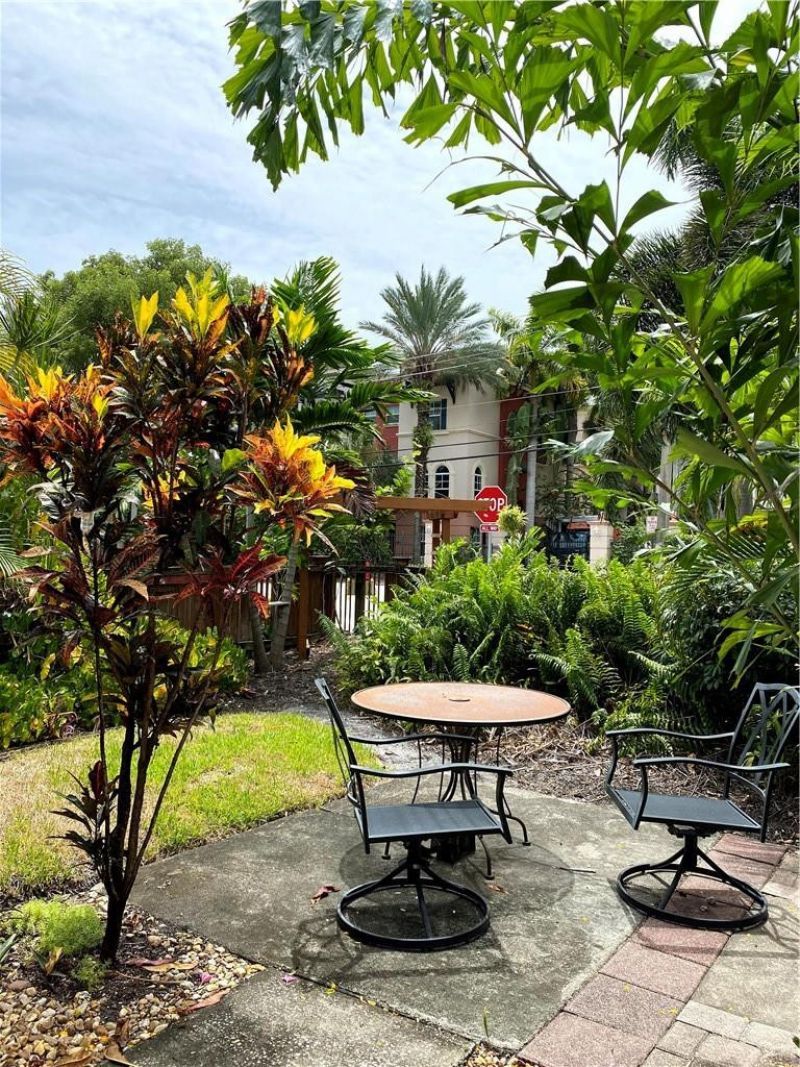 1101 NE 17 Way, Unit 4, Fort Lauderdale, FL 33304 Photo